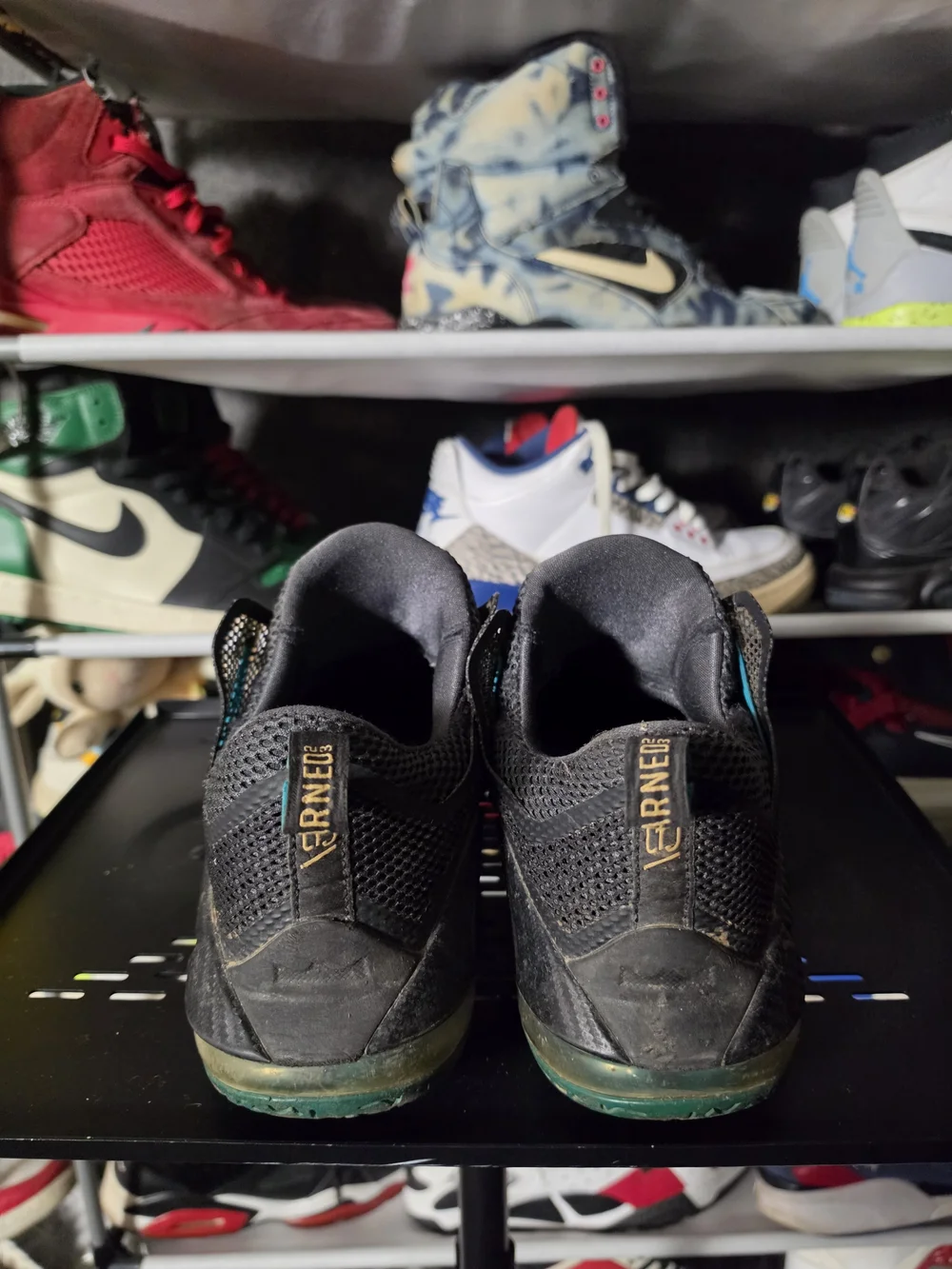 🔥 Nike Lebron 12 Carbon Fiber SVSM Men’s Size 11 Black Gold Low